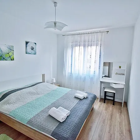 Apartman Navy Near The Beach